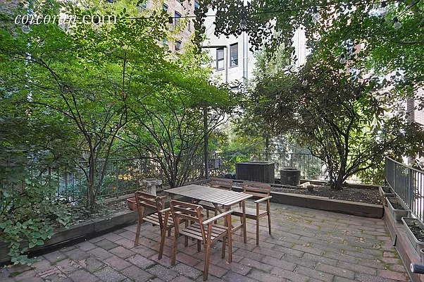 Rented by Corcoran | media 10