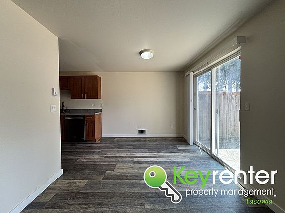 5th image of 8610 63rd Ave SW