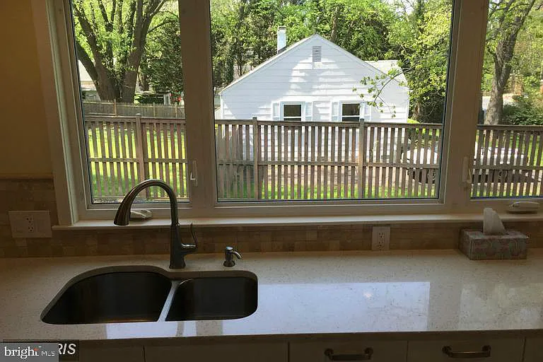 1838 Lusby Pl — Photo 13