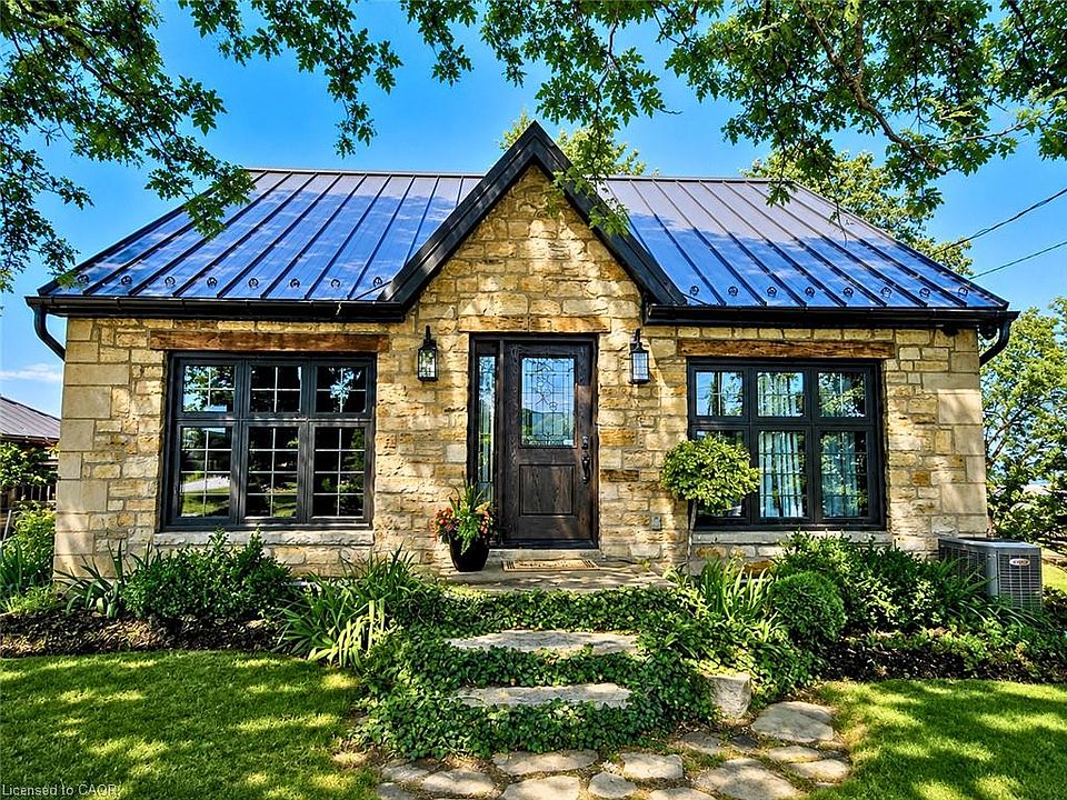 1st image of 665 Ridge Rd