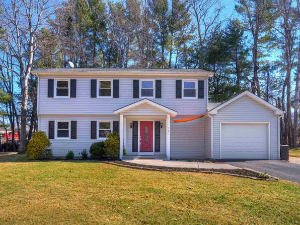905 Horseshoe Ln, Blacksburg, VA 24060