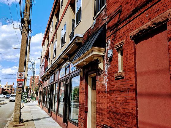 3rd image of 511 N Harrison St #8