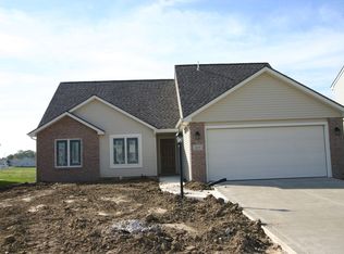 129 W Tidewater Trl, Columbia City, IN 46725