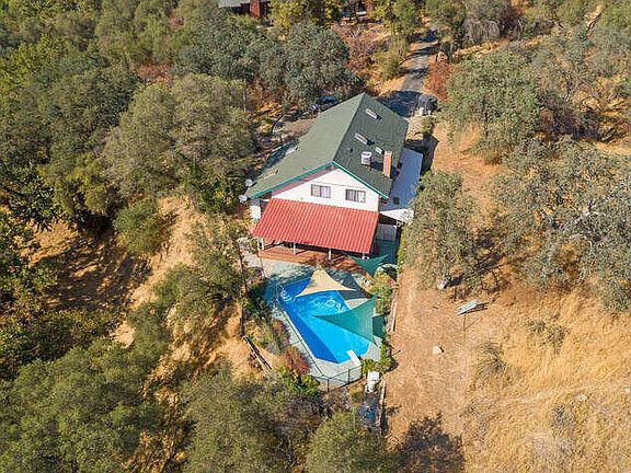 3rd image of 43812 S Fork Drive