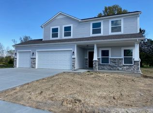 2038 Heron Dr, Seymour, IN 47274