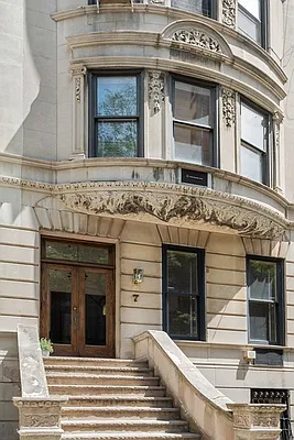 Rented by Vesta New York LLC | media 10