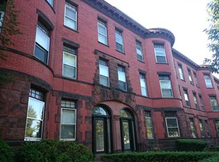 1811 Beacon St, Brookline, MA 02445