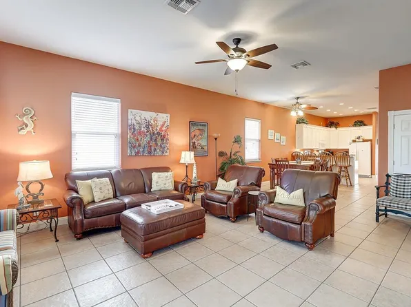 140 Royal Sands Blvd #Id1023190p, Pt Aransas, TX 78373