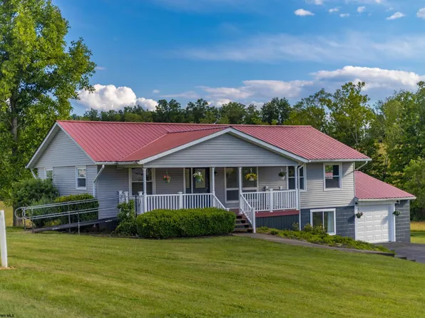 120 Westfield Rd, Jane Lew, WV 26378