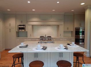 4020 Old Leeds Cir, Birmingham, AL 35213