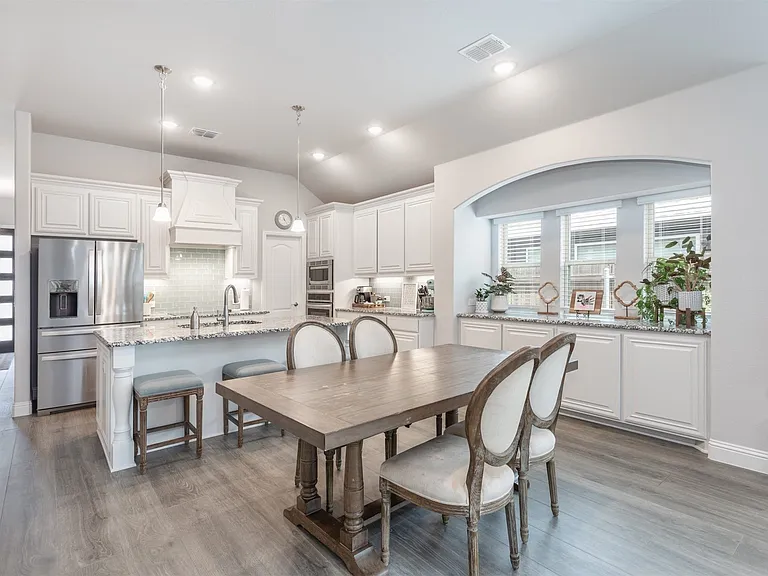 204 Garden Grove Dr — Photo 12