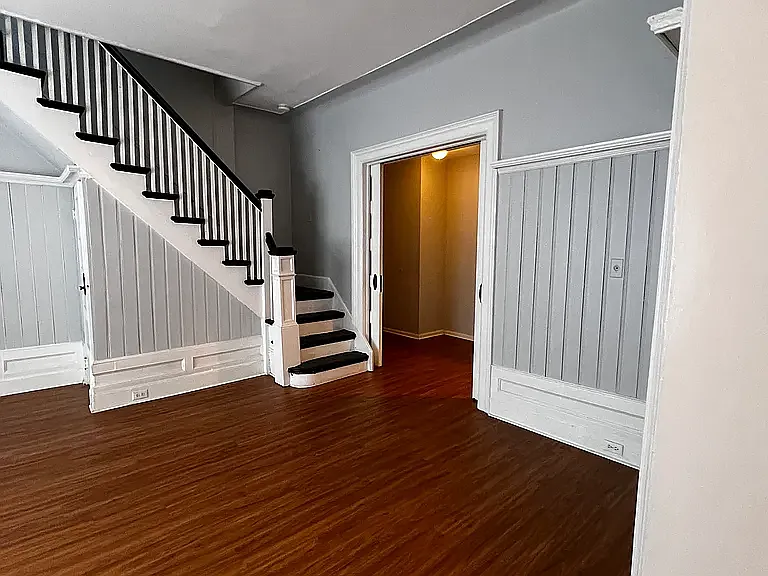 1 bed, 1150 sqft, $2,600 — Photo 2