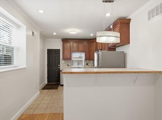 2653 S 6th St, Philadelphia, PA 19148