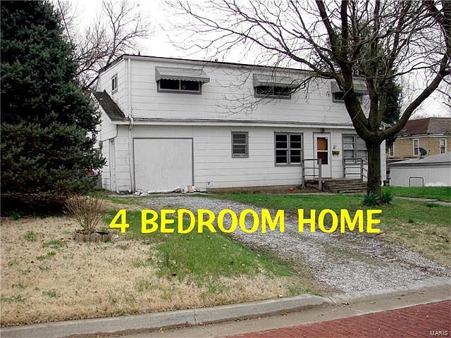 2nd image of 1213 Armstrong St