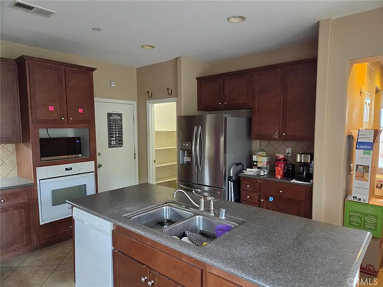 5530 Papagallo Dr — Photo 8