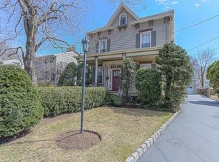 65 Christol St, Metuchen, NJ