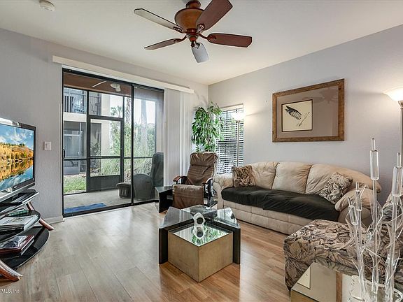2nd image of 140 Calle El Jardin Unit 104