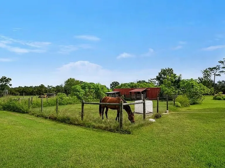 4730 Cypress Creek Ranch Rd — Photo 1