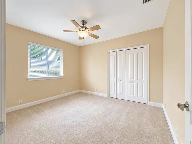 3628 Frentress Dr — Photo 32
