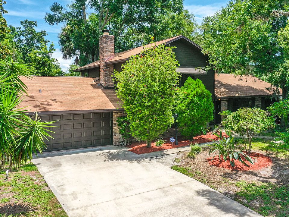 1st image of 1 Walden Ln