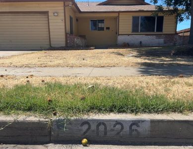 2026 N Kensington Way, Hanford, CA, 93230