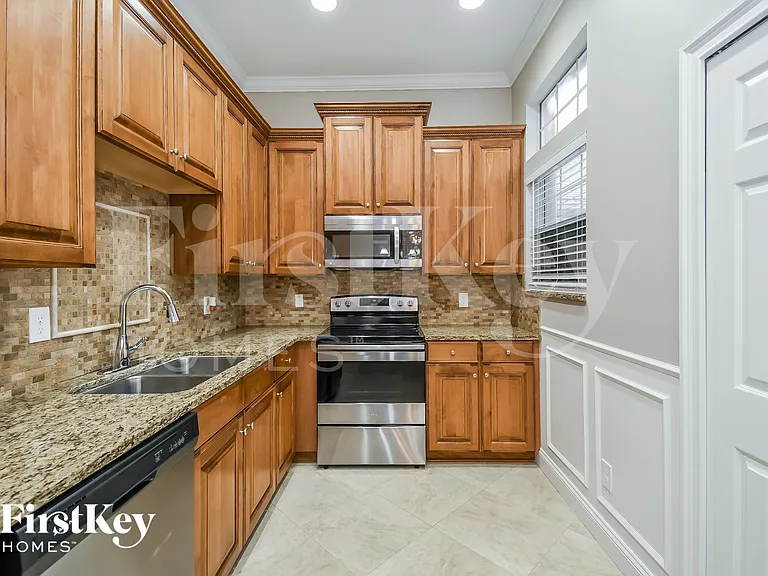 12342 Carriann Cove Trl S — Photo 7