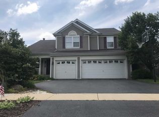 2017 Brunswick Dr, Plainfield, IL 60586