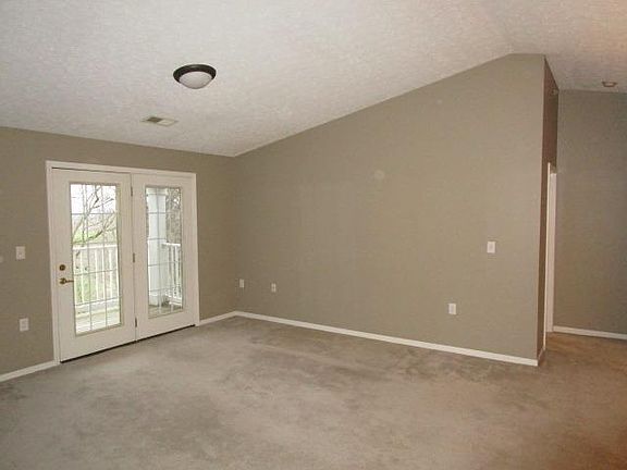 4th image of 2312 Remington Way APT 2303