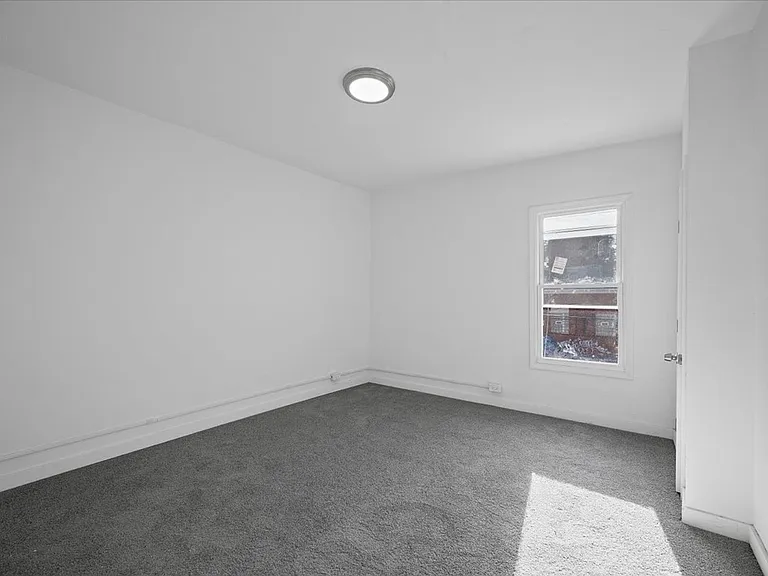 4100 Howley St — Photo 13
