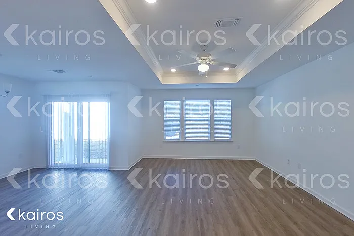 11487 Camden Court Cir — Photo 2
