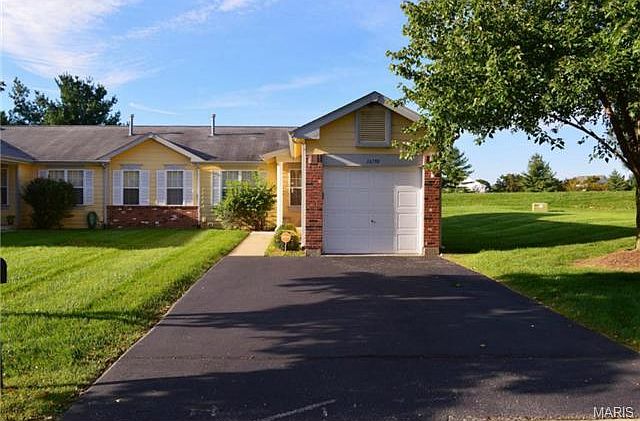 1st image of 16190 Rose Wreath Ln