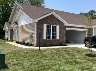 373 Villa Ridge Dr, Paducah, KY 42003