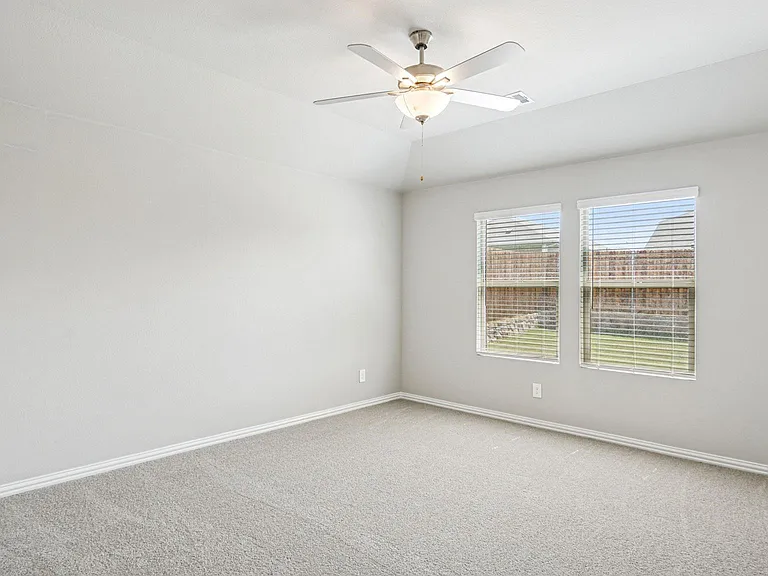 602 Midnight Oak Dr — Photo 16