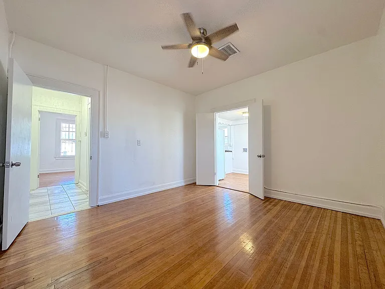 2801 Wheeling Ave #C — Photo 5