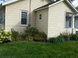 12 Fowler St, Bath, NY 14810