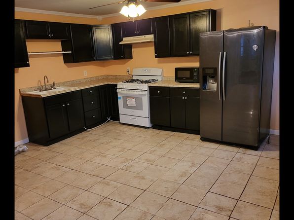 107 Canaan St #2
