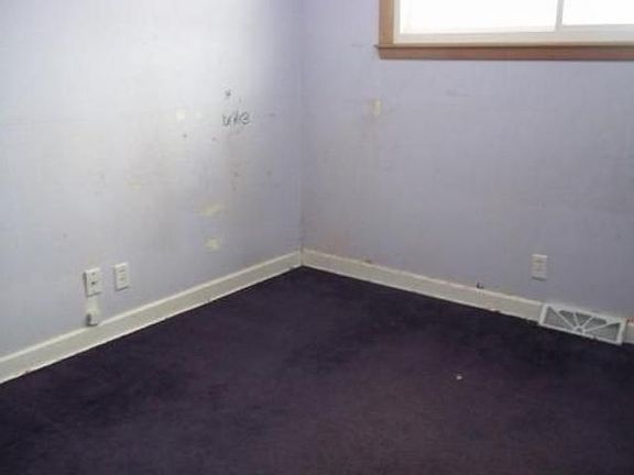 4th image of 3029 W Plaza Dr
