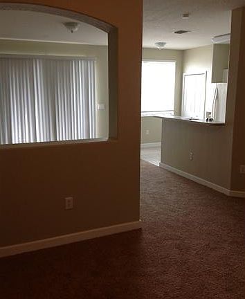 4th image of 8128 NW 108th Pl