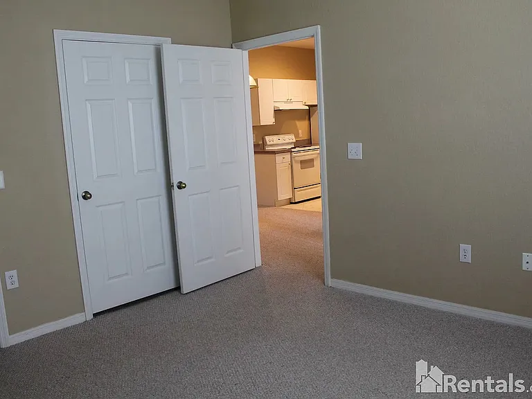 841 Grand Regency Point #105 — Photo 6