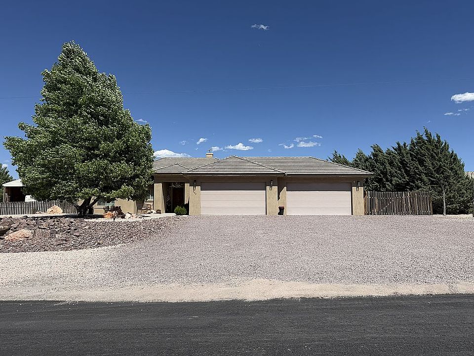 1st image of 260 6th St