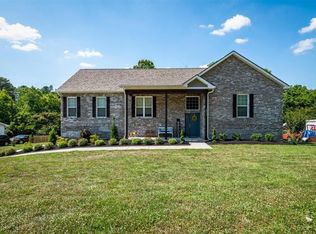 8713 Glen Echo Dr, Knoxville, TN 37923