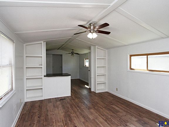 4th image of 3608 NW Palm Ct