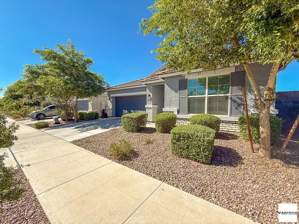 1st image of 4324 W Desert Ln