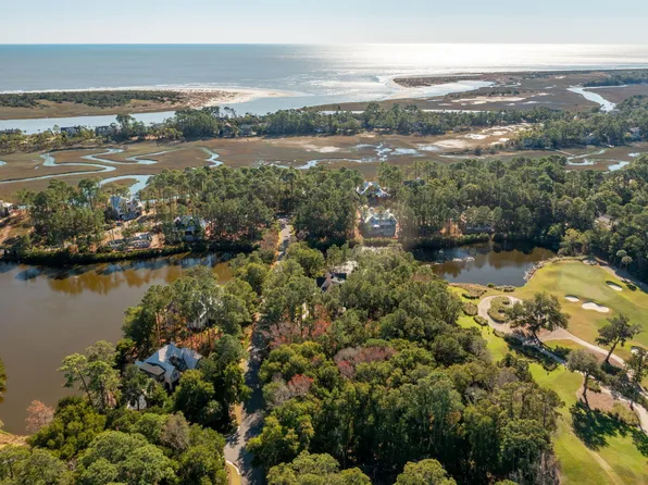 108 Raynor Ln, Seabrook Island, SC 29455