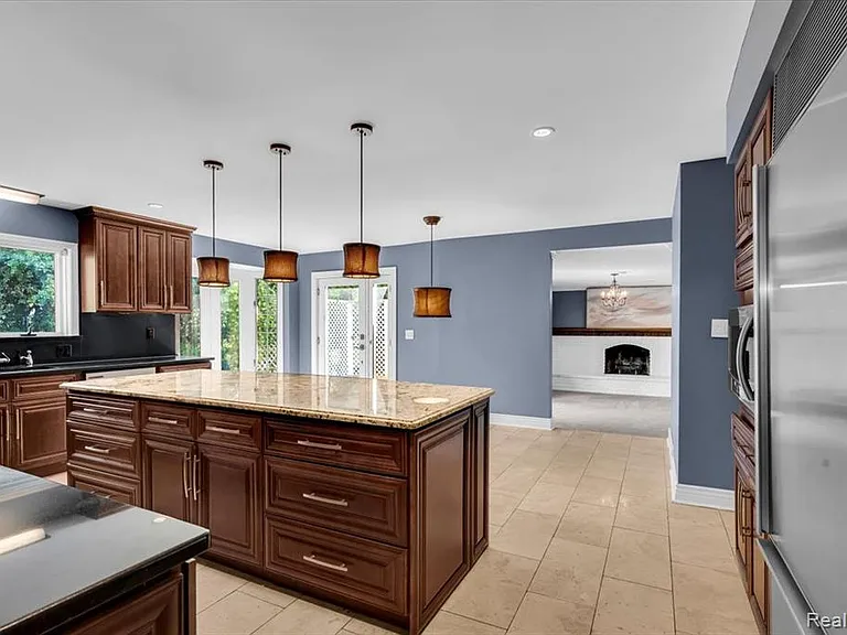 4158 Cherrywood Dr — Photo 20