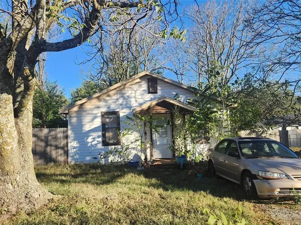 313 SE 2nd St, Blanchard, OK 73010