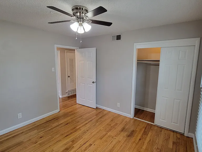 4804 Sabelle Ln — Photo 16