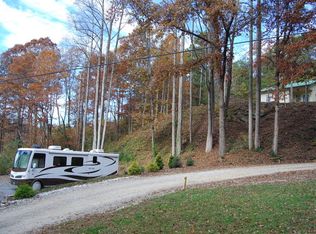 45 Burgess Ln, Andrews, NC 28901