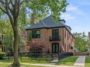 4835 N Oakland Ave #4837, Milwaukee, WI 53217