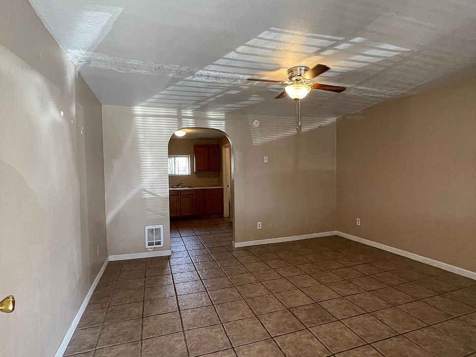 2nd image of 408 N 5th St #4